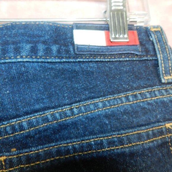 Tommy Hilfiger Womens Dark Wash Dark Blue Denim Jean 100% Cotton Shorts Size 9 - Picture 5 of 7